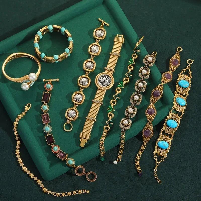 Vintage Copper Beauty Portrait Ancient Round Coin Wide Chain Bracelets for Women Simple Couple Jewelry Wrist Accessories